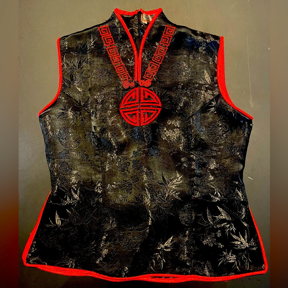 Silky Asian inspired Woman’s Vest